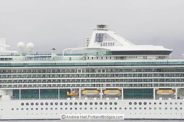 Radiance of the Seas (Royal Caribbean), Cruise Ship, Astoria, Oregon