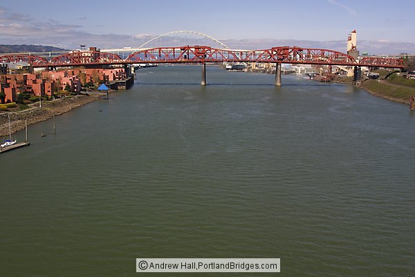 Broadway Bridge, Willamette River
