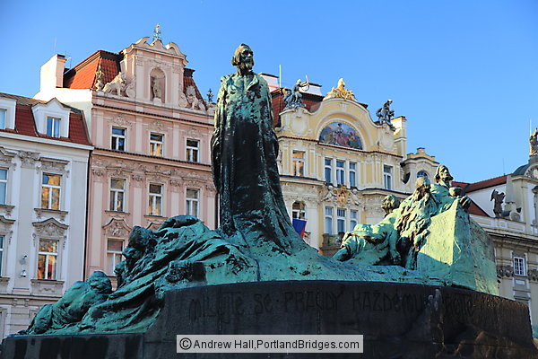 Jan Hus Monument, Old Town Squarec, Prague