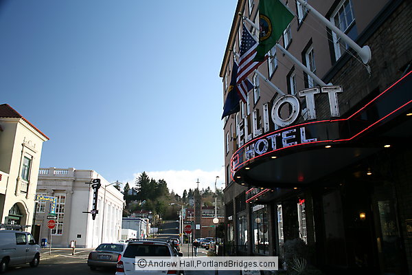 Hotel Elliot, Astoria, Oregon