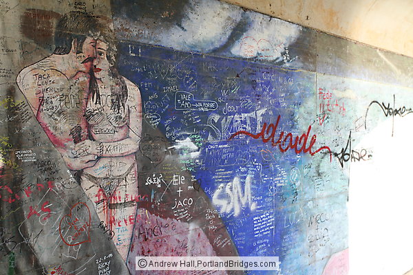 Cinque Terre: Mural along path from Manarola to Corniglia