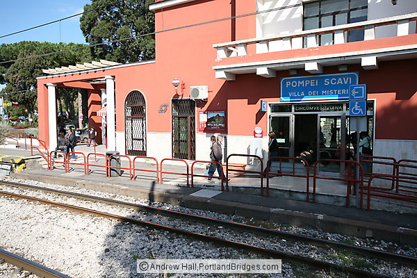 Pompei Scavi Circumvesuviana Station