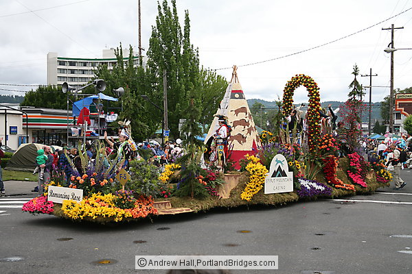 Romancing the Rose: Spirit Mountain Casino Float, Grand Floral Parade 2008 (Portland, Oregon)
