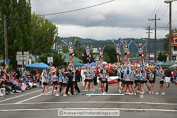 West Coast Extreme Cheerleaders, Rose Festival 2008 Grand Floral Parade (Portland, Oregon)