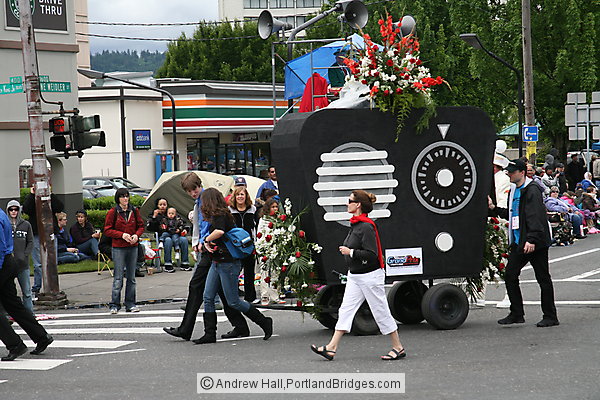 Cloud 9, 2008 Grand Floral Parade (Portland, Oregon)