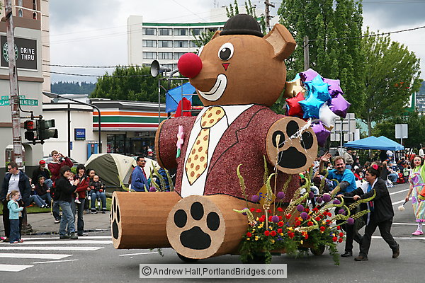 Character Clown Corps Teddy Bear Float, 2008 Grand Floral Parade (Portland, Oregon)