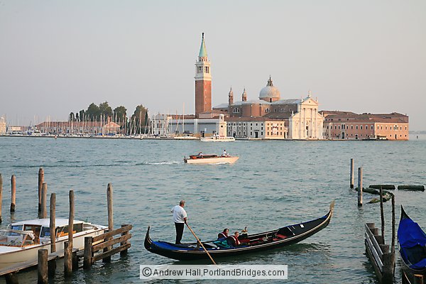 Gondola, Basilica di San Giorgio Maggiore, Venice