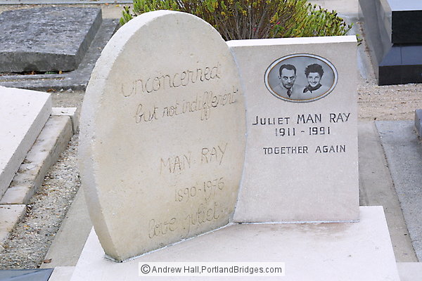 Man Ray Grave, Cimetire du Montparnasse, Paris