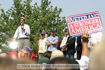 John Kerry Rally, Portland, Oregon, Waterfront Park, Aug 13 2004