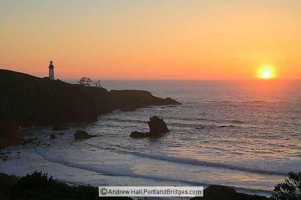 Sunset at Newport, Oregon, Yaquina Head Lighthouse