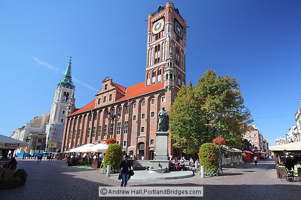 Torun, Poland, Old Town Hall, Copernicus Statue