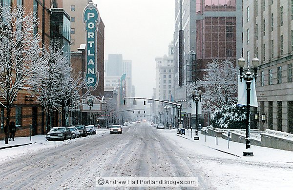 Portland Street Scenes, Portland Snow