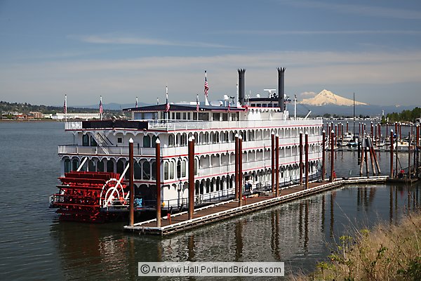 Queen of the West and Mt. Hood (Portland, Oregon)