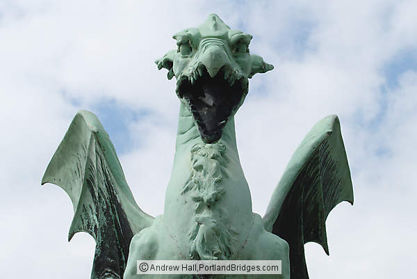 Dragon on Dragon Bridge