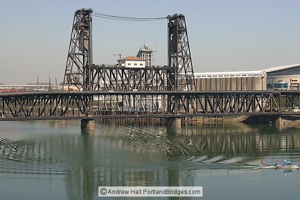 Steel Bridge, Willamette River
