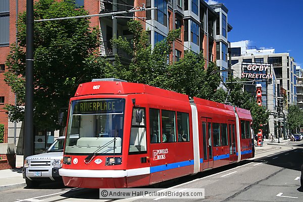 Portland Pearl District, Streetcar