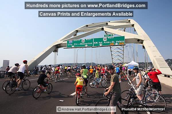 Fremont Bridge, Cyclists, Bridge Pedal 2012 (Portland, Oregon)