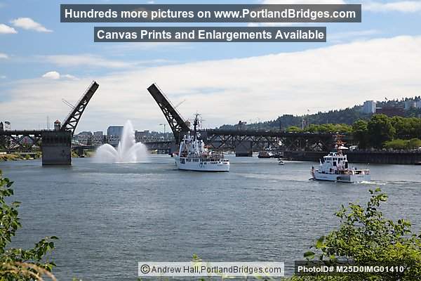 Burnside Bridge Open, USCGC Alert and USCGC Adelie (Coast Guard Cutters) (Portland, Oregon)