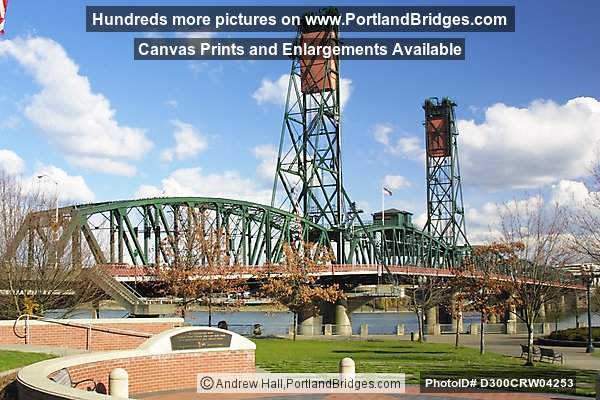 Hawthorne Bridge, Waterfront Park, Daytime (Portland, Oregon)