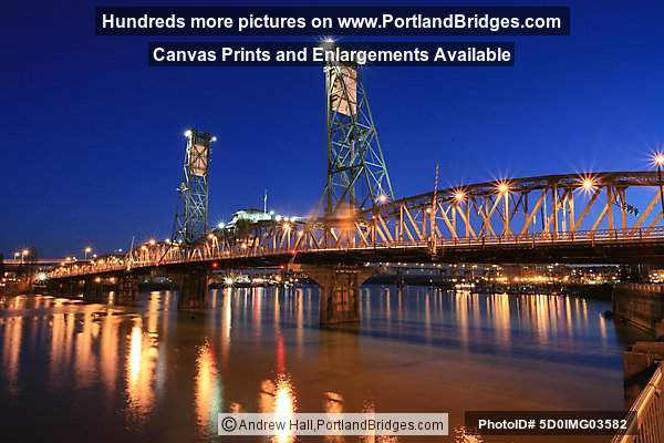 Hawthorne Bridge, Dusk (Portland, Oregon)
