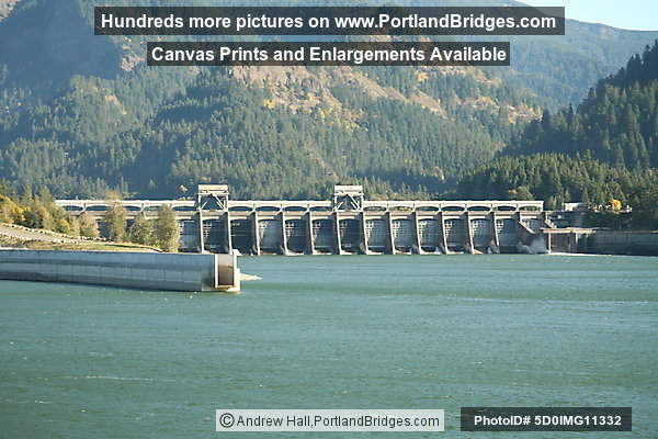 Columbia River Gorge, Bonneville Dam