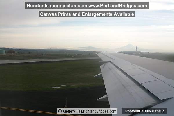 Portland Airport Takeoff - PDX 