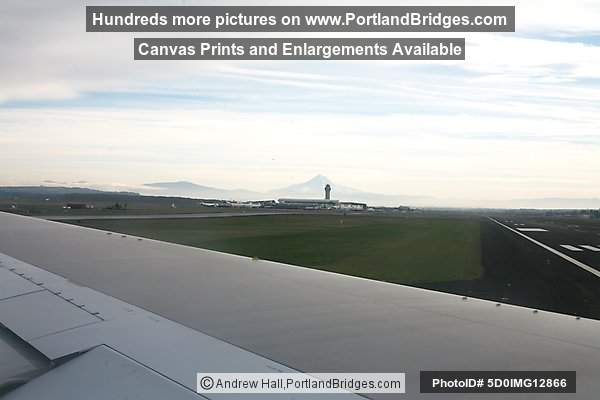 Portland Airport Takeoff - PDX 