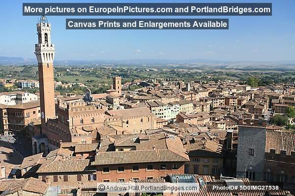 Siena Town Square, Tuscany, Italy