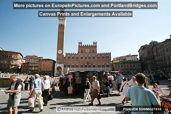 Siena Town Square, Tuscany, Italy