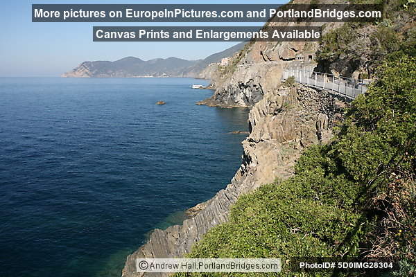 Cinque Terre: Between Manarola and Corniglia