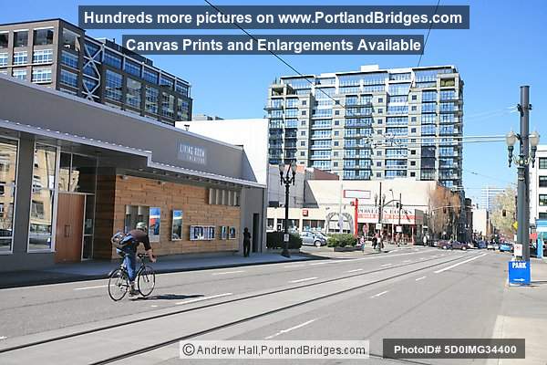 SW 10th Avenue near Burnside (Portland, Oregon)