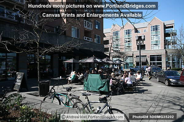 Riverplace (Portland, Oregon)