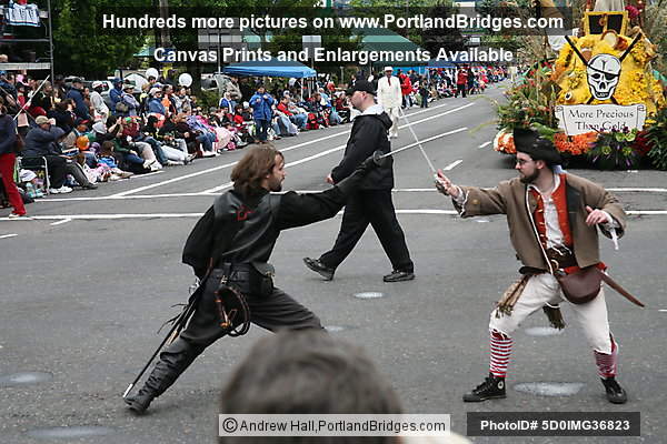Pirate Float, Reser's Fine Foods, Rose Festival Grand Floral Parade 2008 (Portland, Oregon)