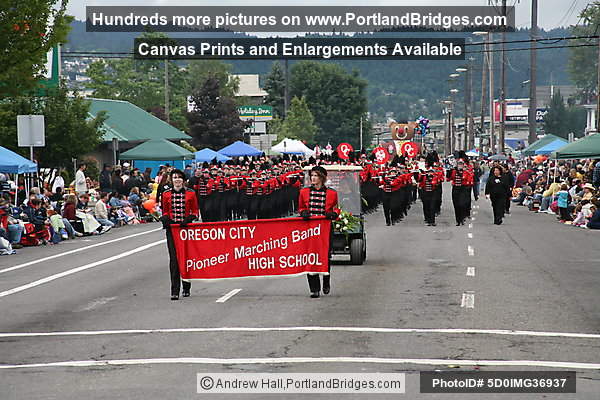 Oregon City High School Pioneer Marching Band, Rose Festival 2008 Grand Floral Parade (Portland, Oregon)