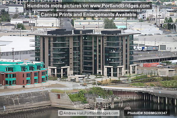 Riverscape Condos from Fremont Bridge (Portland, Oregon)