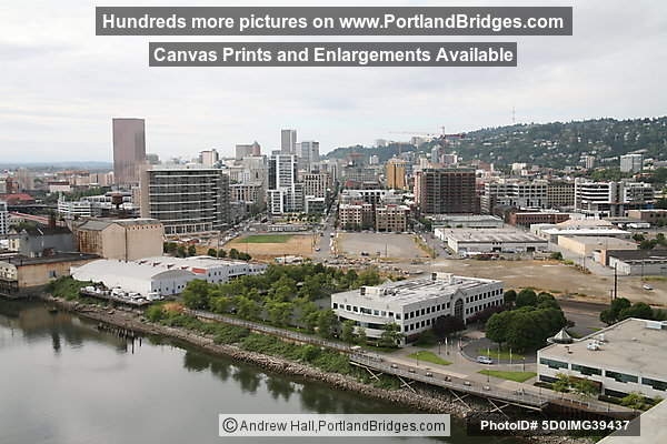 Portland Pearl District from Fremont Bridge