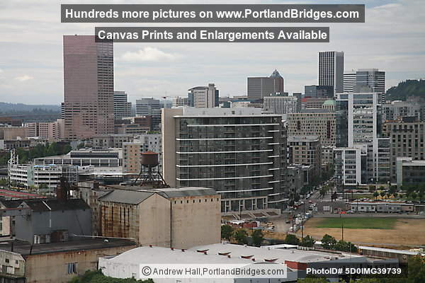 Portland Pearl District from Fremont Bridge