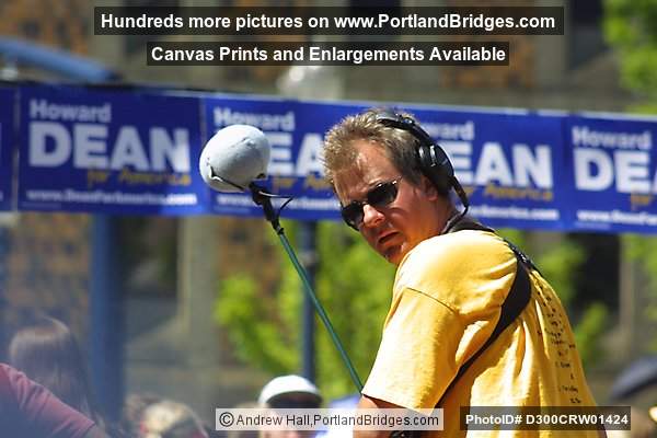 Howard Dean Rally, Portland State University Uban Center, 2003