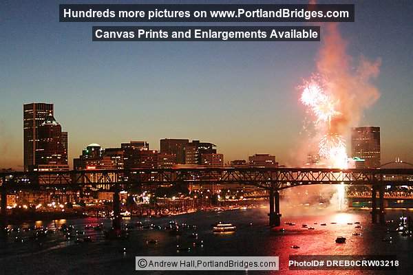 Portland Fireworks, Willamette River, July 4, 2004