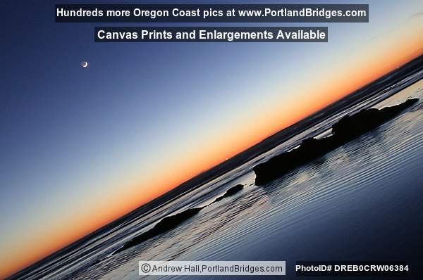 Newport, Oregon Nye Beach, Tilted, Dusk