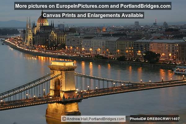 Budapest Chain Bridge, Parliament, Dusk
