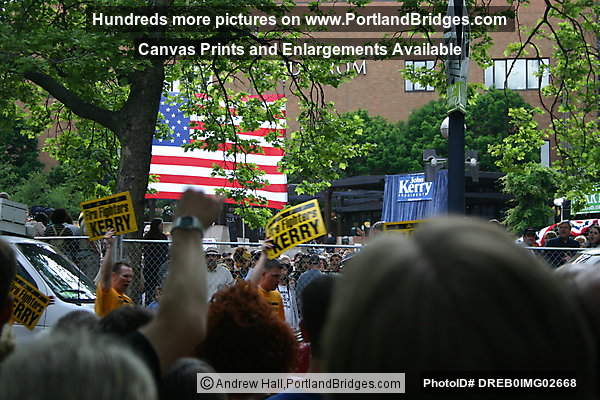John Kerry Rally, Portland, Pioneer Courthouse Square, 2004