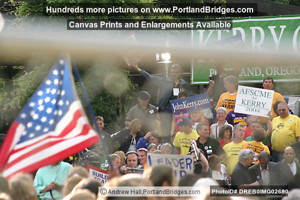 John Kerry Rally, Portland, Pioneer Courthouse Square, 2004