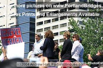 John Kerry at Waterfront Park (Portland, Oregon)