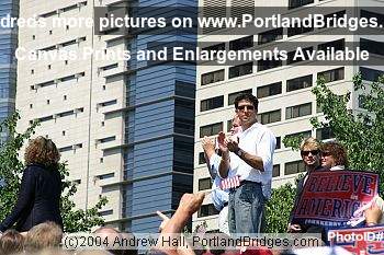 John Kerry at Waterfront Park (Portland, Oregon)