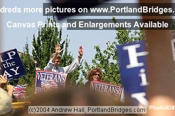 John Kerry at Waterfront Park (Portland, Oregon)