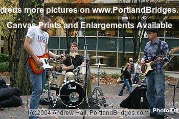 Alyssa Milano GOTV rally (Portland, Oregon)