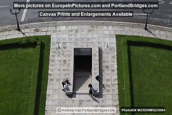 Steps to underground tunnel to enter Victory Column, Berlin