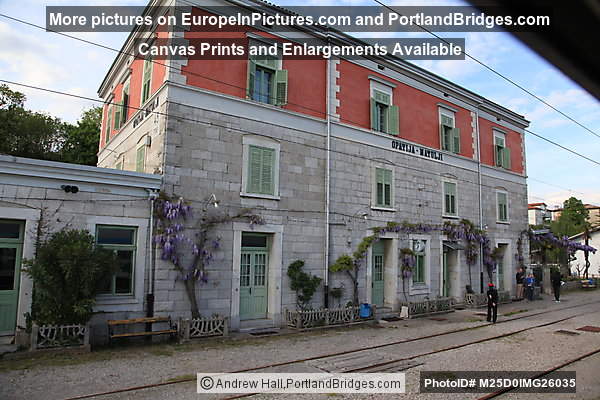 Optatija-Matulji Train Station