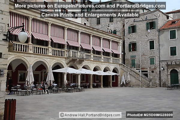 Trg Republike Hrvatske, Sibenik